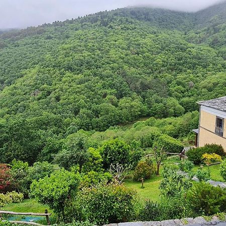 Apartamentos Rurales El Bosque De Las Vinas Boal Екстериор снимка